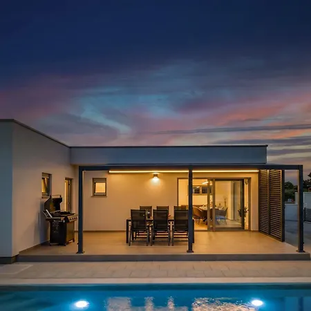 Ibiza *